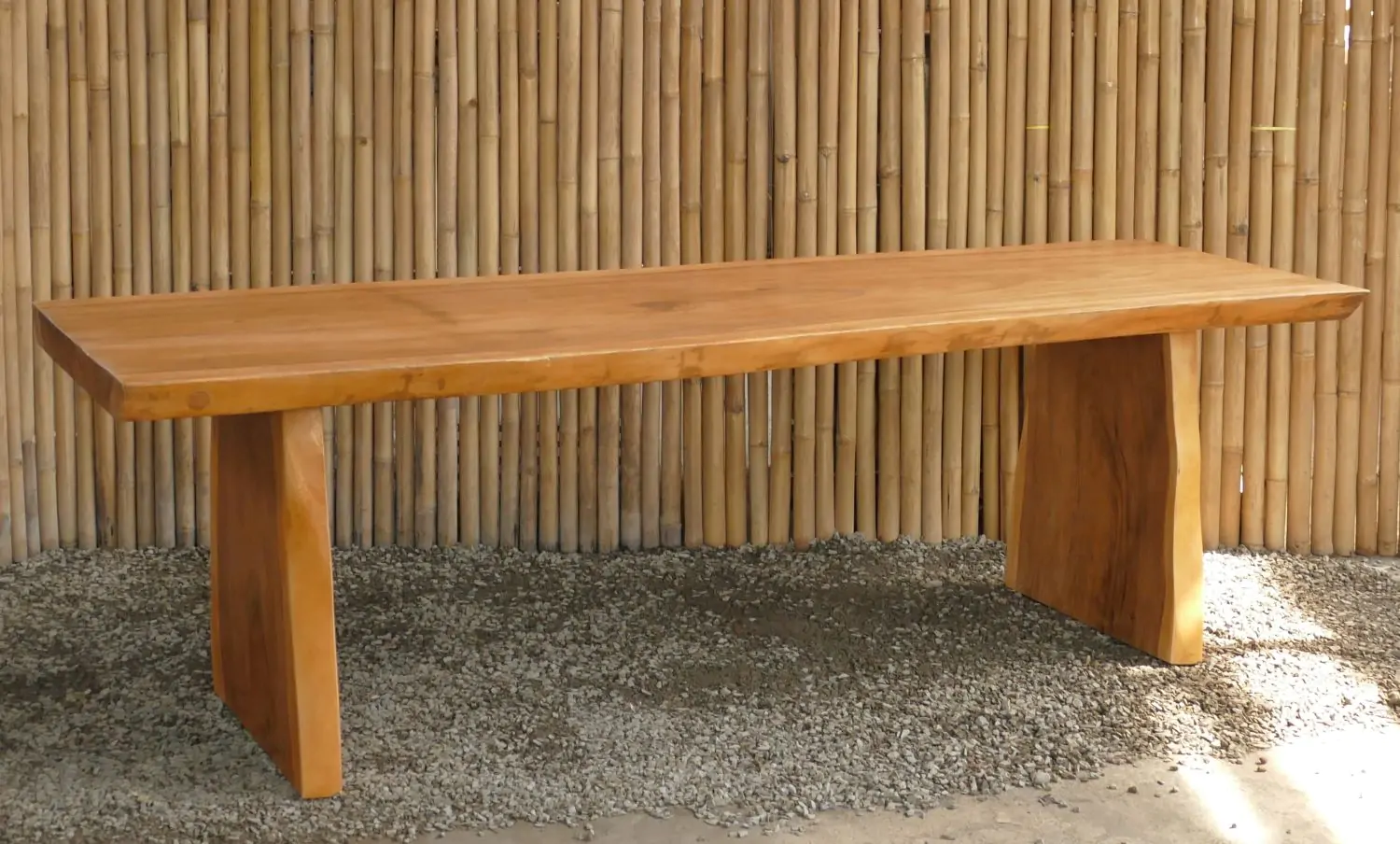 Product image 8 of the product “Natural Wood Table suar with wodden legs, 256cm length, 85cm widt, 78.5cm height. Table top 7cm thickness ”